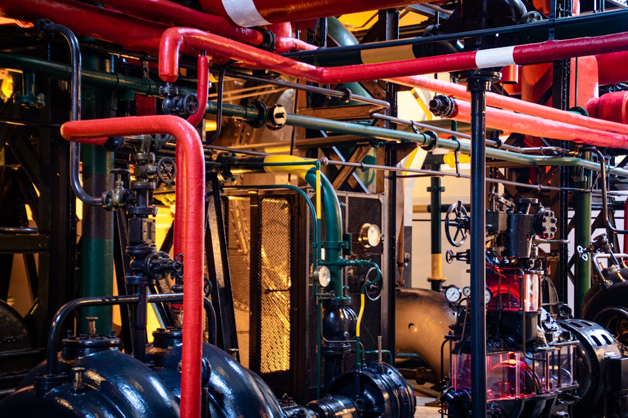 Mastering the First Impression: Your intriguing post title goes here Complex network of industrial pipes and machinery inside a Lisbon plant.